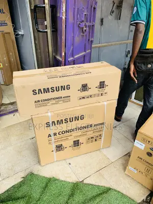 Lovely New White Samsung 1.5hp Split R410 Gas White