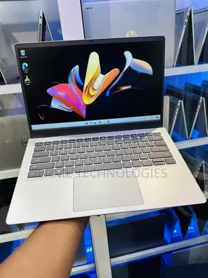 Laptop Dell Vostro 14 3430 16GB Intel Core i5 SSD 256GB