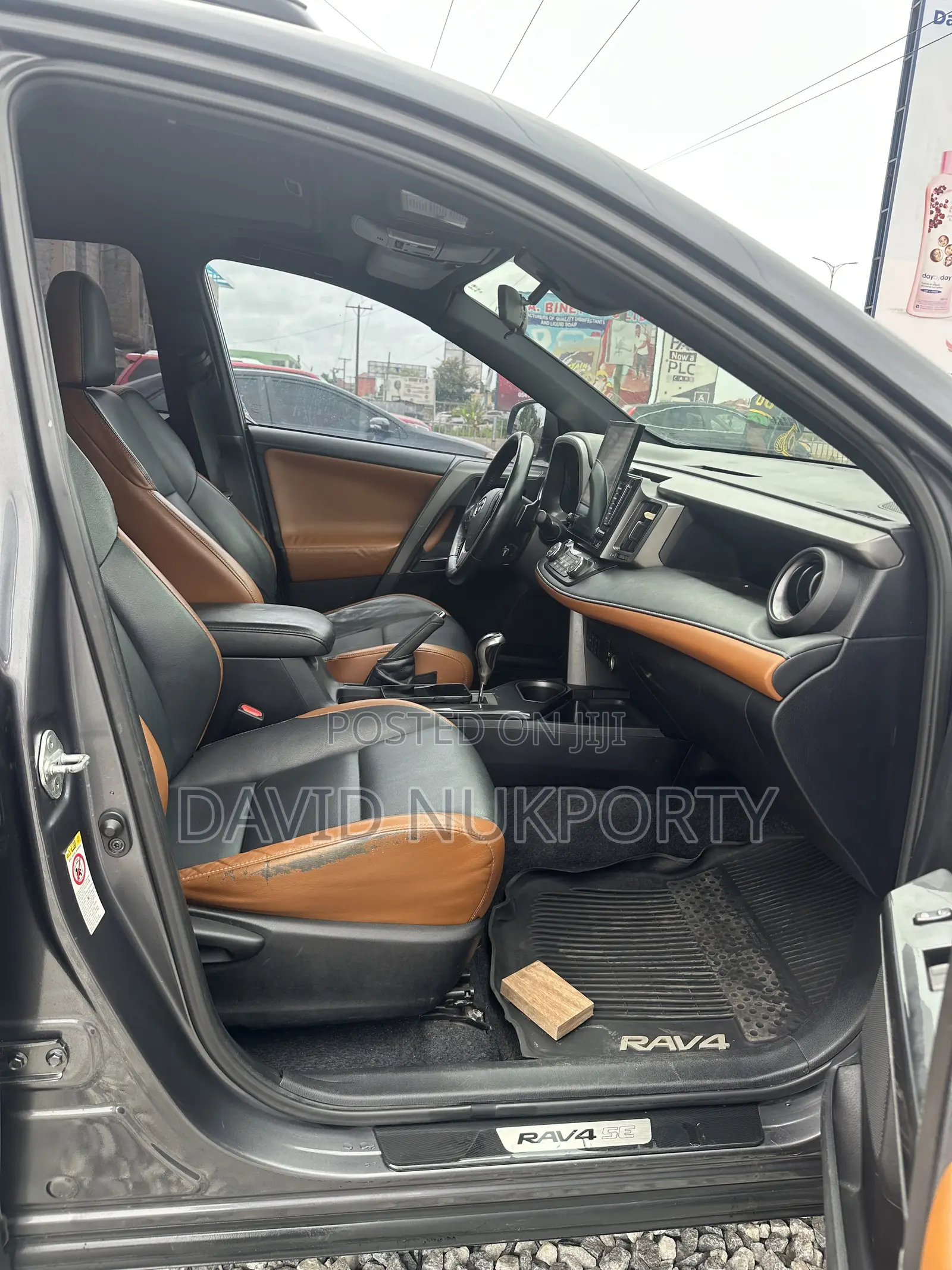 Toyota RAV4 2017 Gray