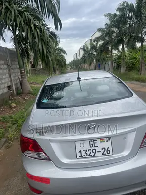 Hyundai Accent SE Sedan 2017 Silver
