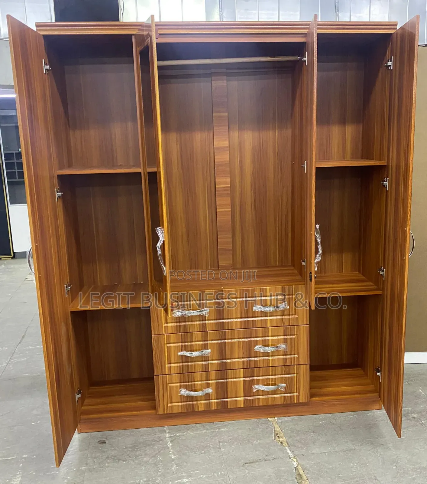Wooden Wardrobe 4 Doors