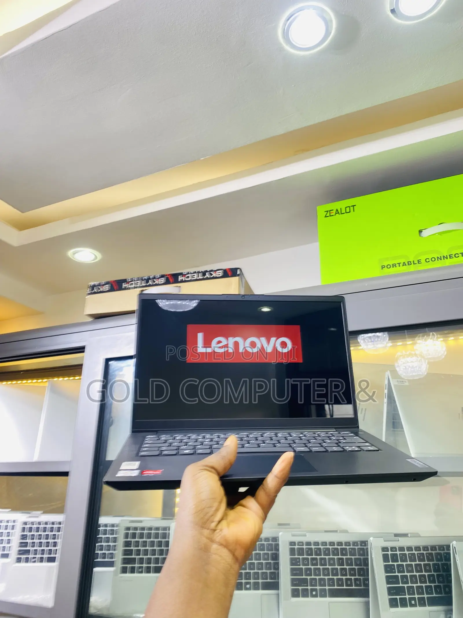 Laptop Lenovo Ideapad V14 IGL 8GB AMD SSD 128GB