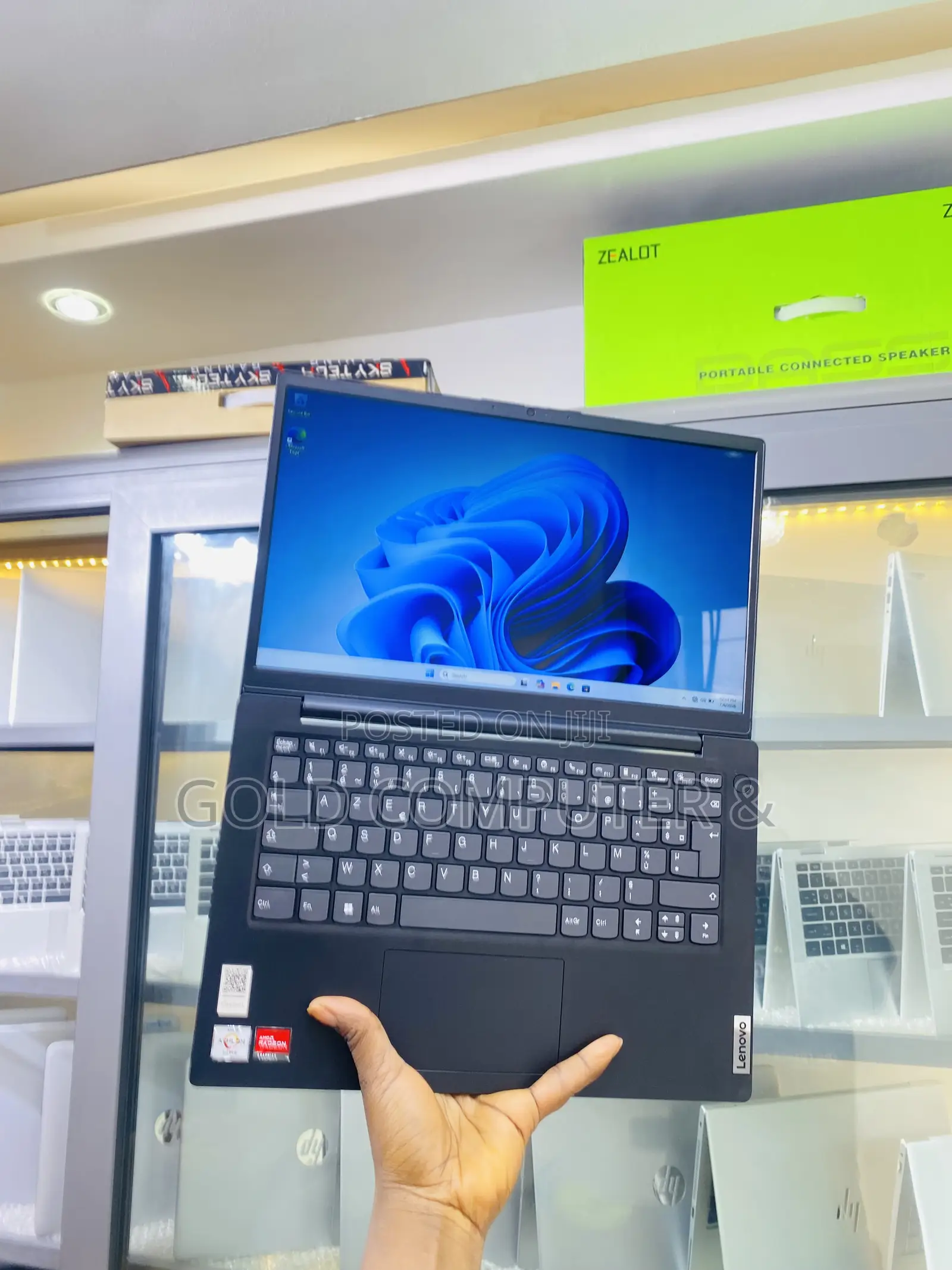 Laptop Lenovo Ideapad V14 IGL 8GB AMD SSD 128GB