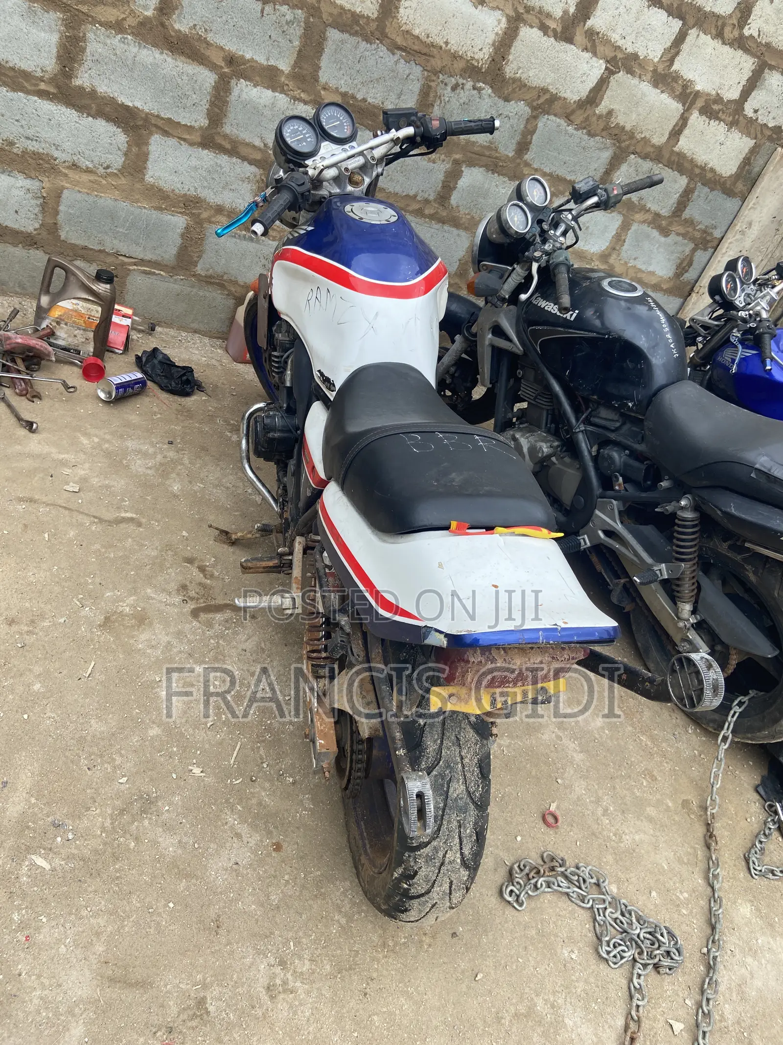 Honda Hornet 2010 Blue