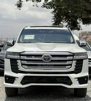 Toyota Land Cruiser 79 Series 2024 White
