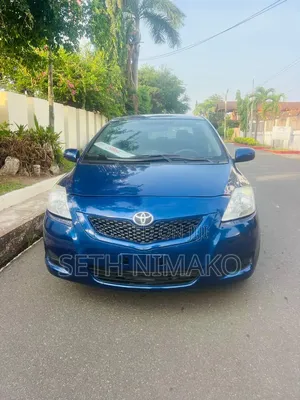 Toyota Yaris 2012 Blue