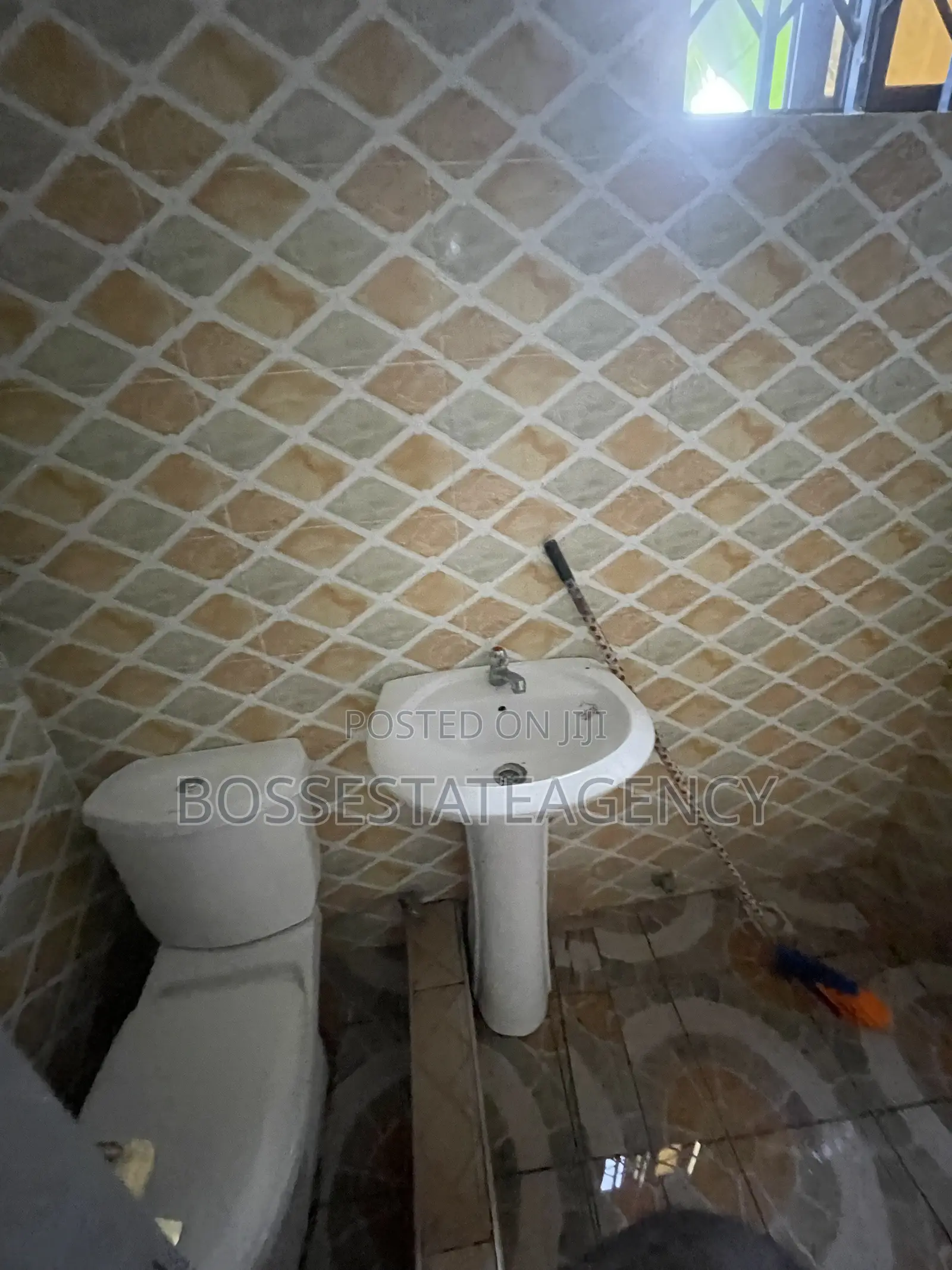 1bdrm Apartment in Boss Estate, Sasaabi for rent