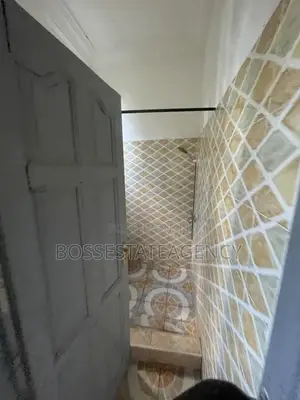 1bdrm Apartment in Boss Estate, Sasaabi for rent