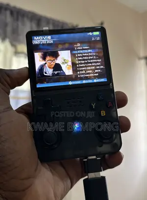 R36 Handheld Console With Multimedia