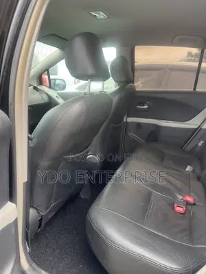 Toyota Yaris 2010 Blue