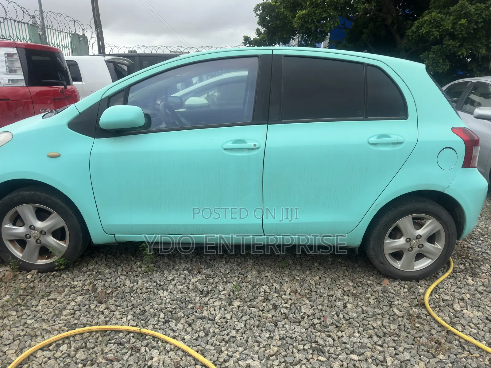 Toyota Yaris 2010 Blue