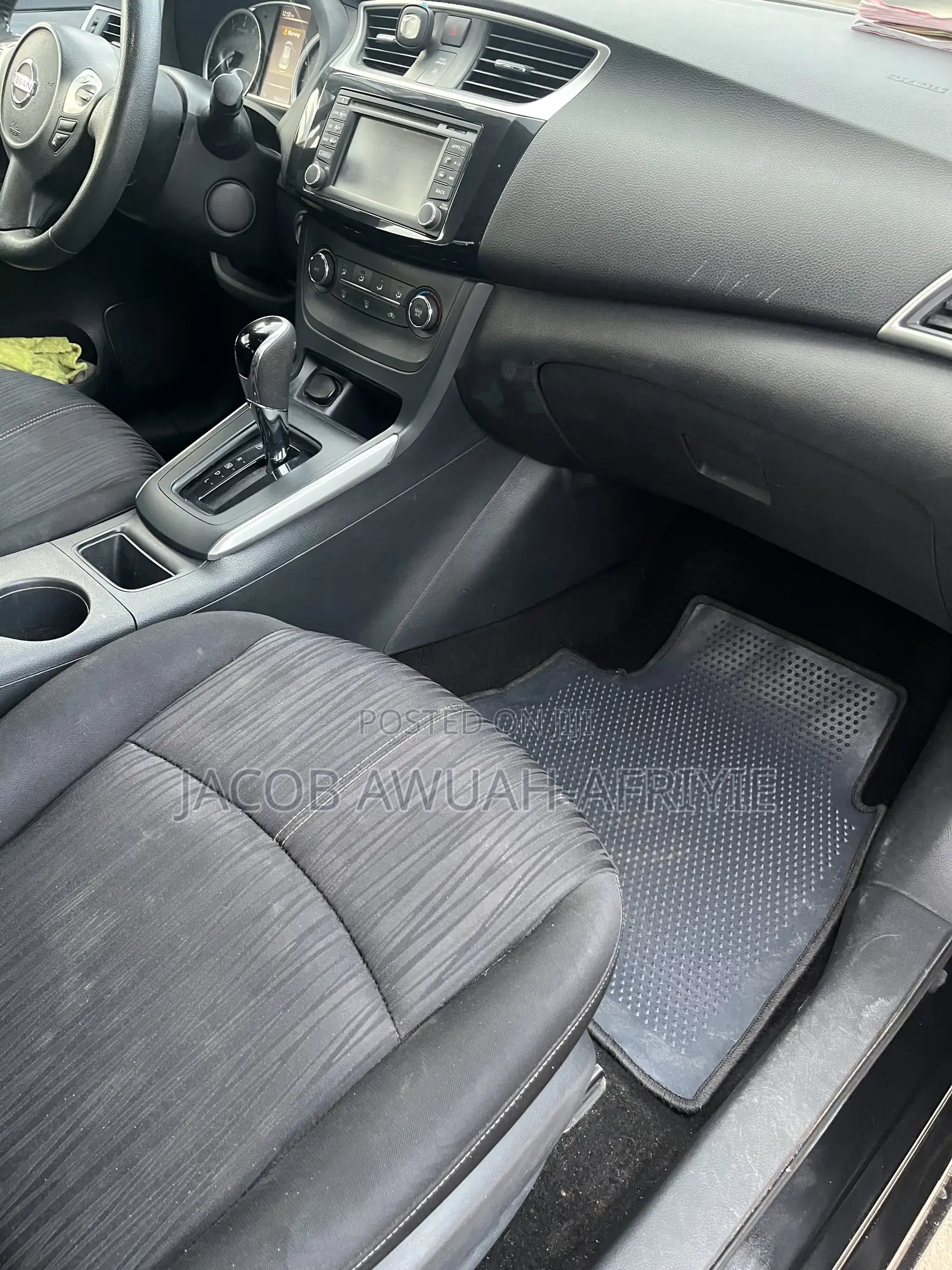 Nissan Sentra SV 2016 Black