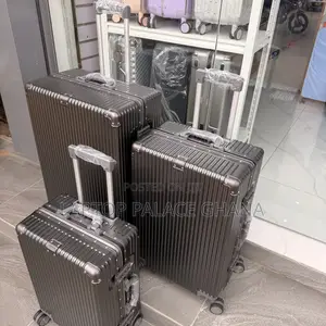 Lightweight Aluminum Luxury Anti Crack Suitcase