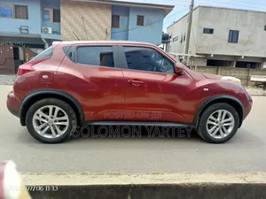 Nissan Juke 2013 Red