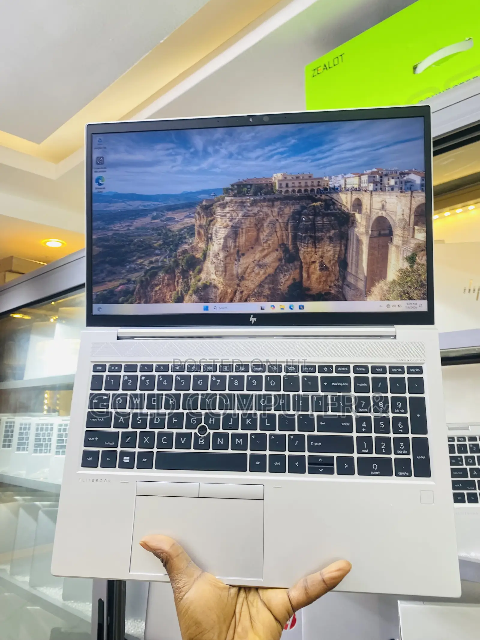 Laptop HP EliteBook 855 G8 16GB AMD Ryzen 7 SSD 256GB
