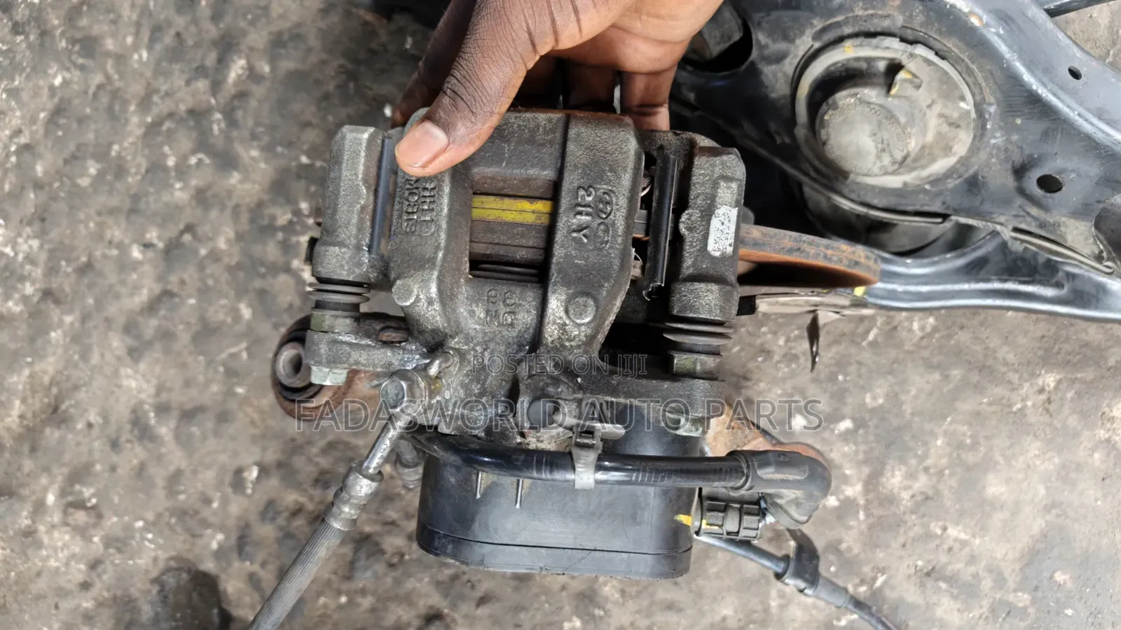 2019 Hyundai Tucson/Sportage Back Hub Complete