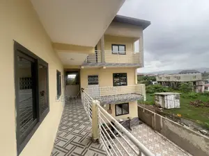 1bdrm Room & Parlour in Bee 🐝 Decor & Homes, New Site for rent
