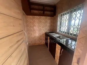 1bdrm Room & Parlour in Bee 🐝 Decor & Homes, New Site for rent