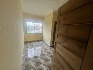 1bdrm Room & Parlour in Bee 🐝 Decor & Homes, New Site for rent