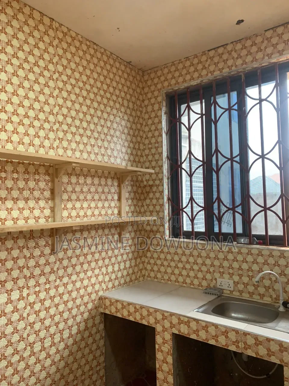 Furnished 1bdrm Apartment in Valley View Area for rent