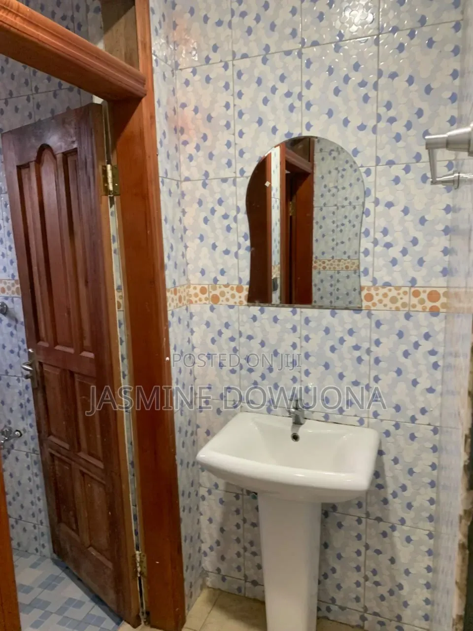 Furnished 1bdrm Apartment in Valley View Area for rent