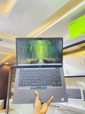 Laptop Dell Latitude 5400 8GB Intel Core i5 SSD 256GB