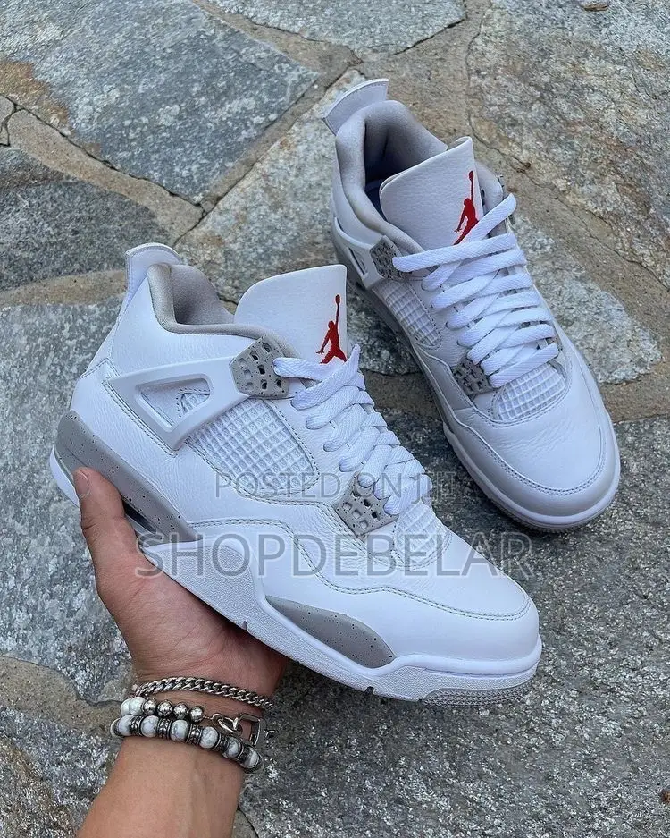 Air Jordan 4 White