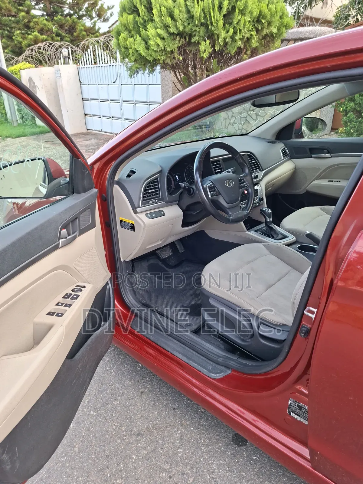 Hyundai Elantra Limited 2018 Red
