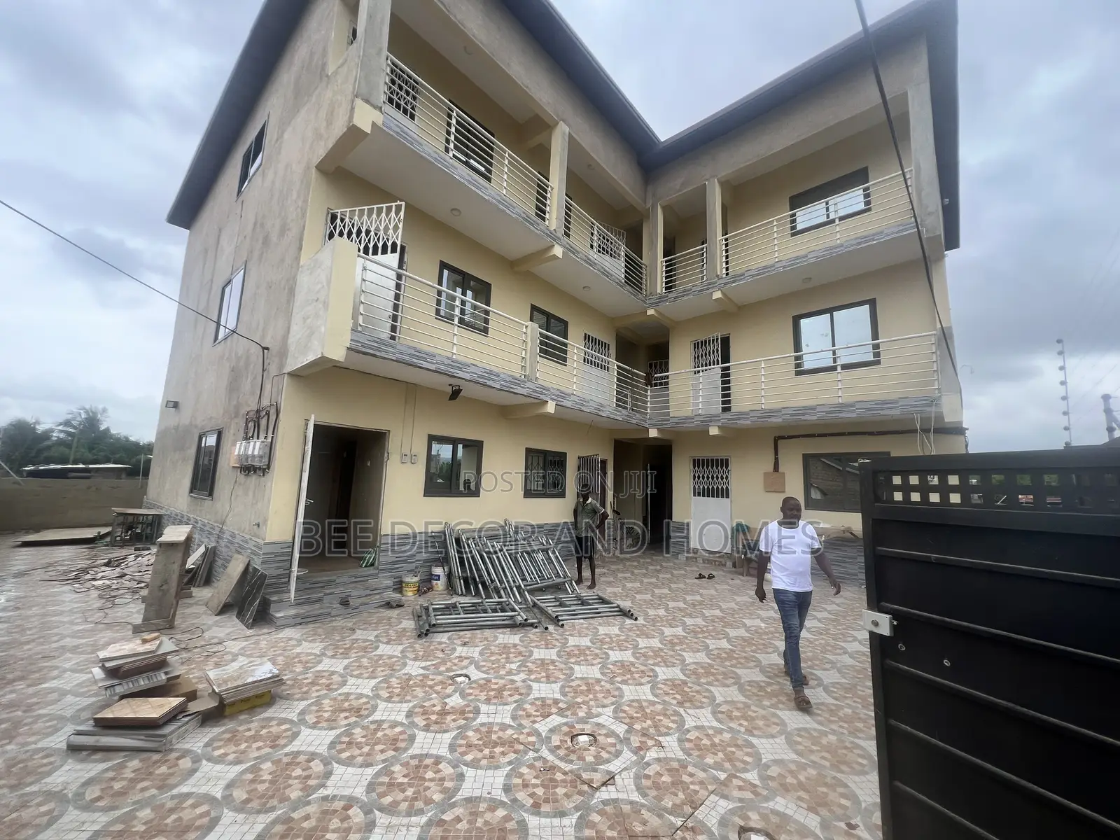 1bdrm Apartment in Bee Decor & Homes, New Site for rent