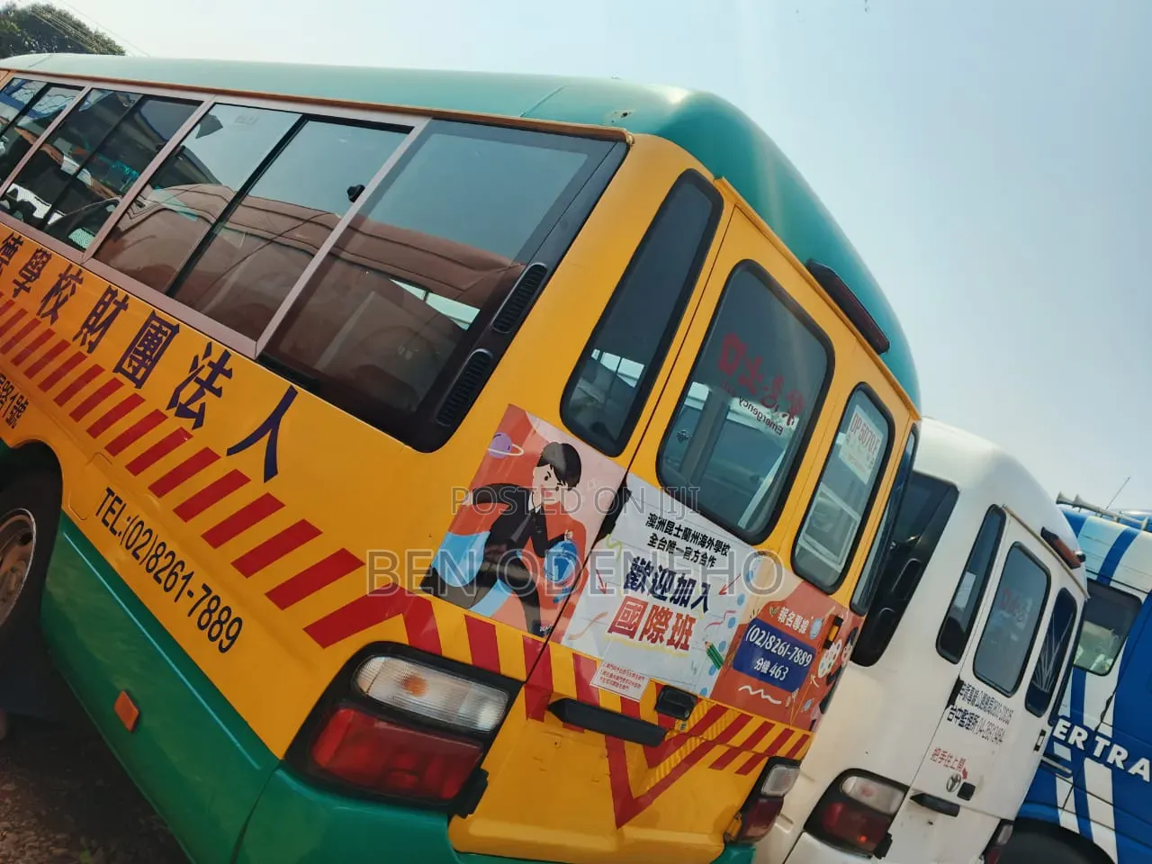 Toyota Coaster 2012 Yellow