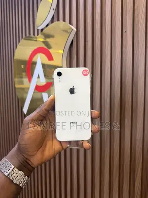 New Apple iPhone XR 128 GB Red