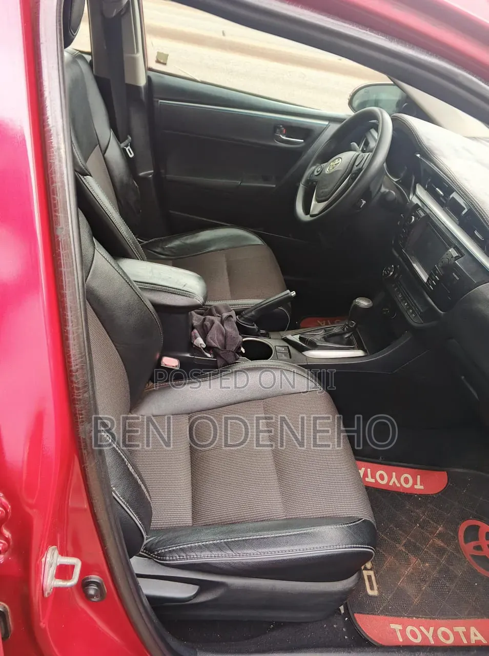 Toyota Corolla 2014 Red