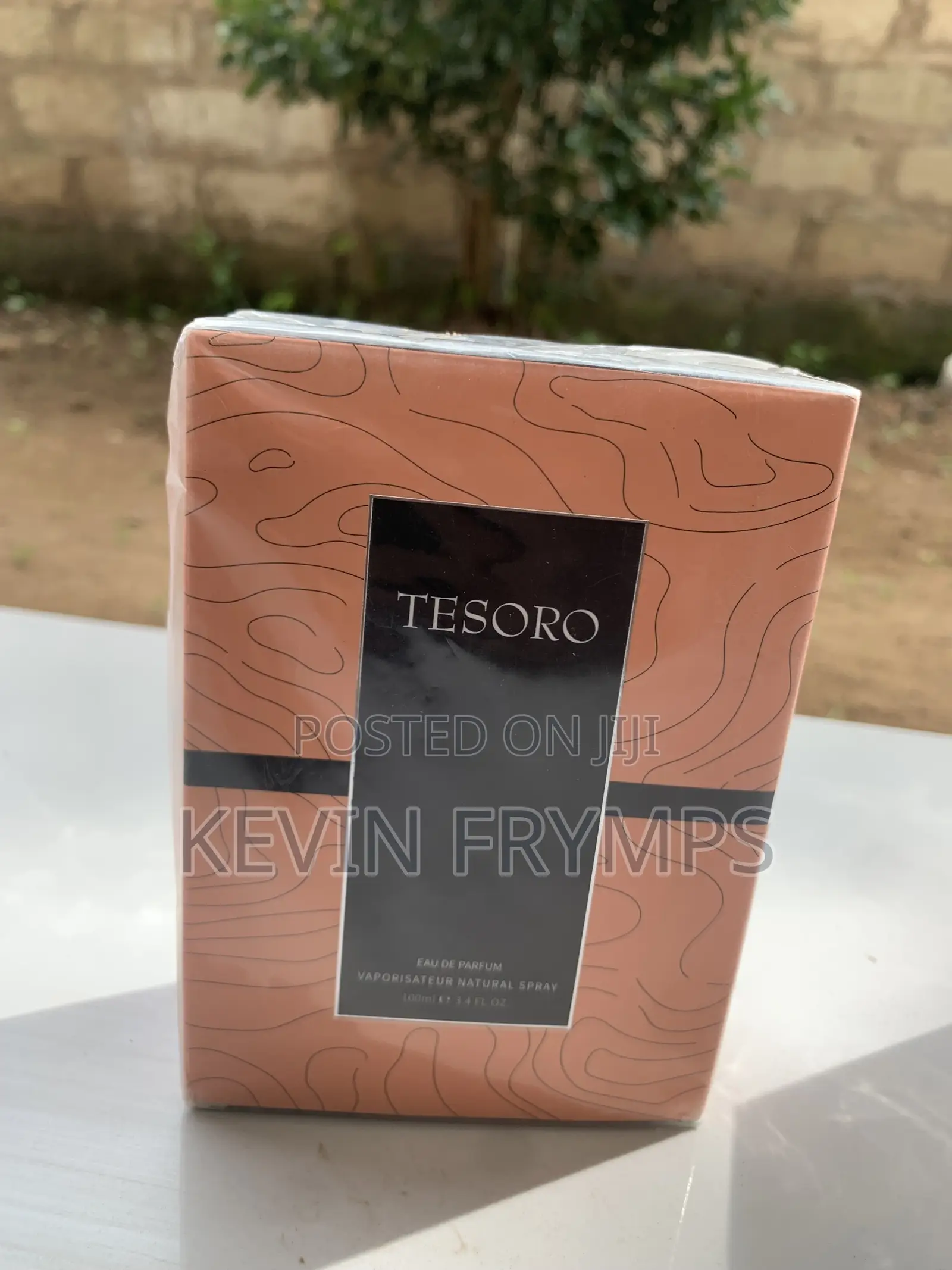 Tertio Perfumes