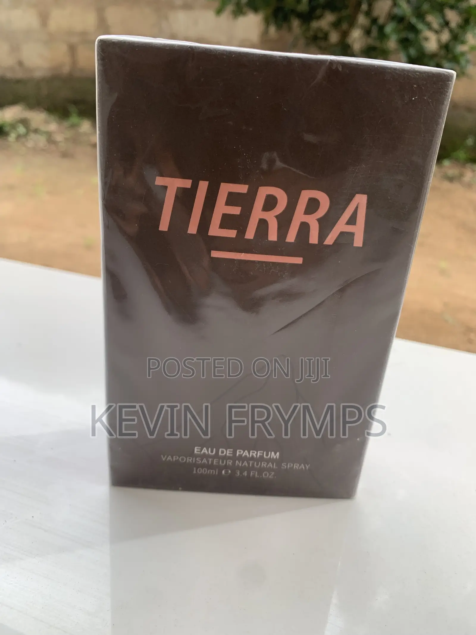 Tertio Perfumes