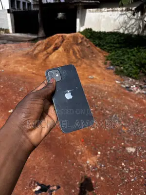 Apple iPhone 12 64 GB Black