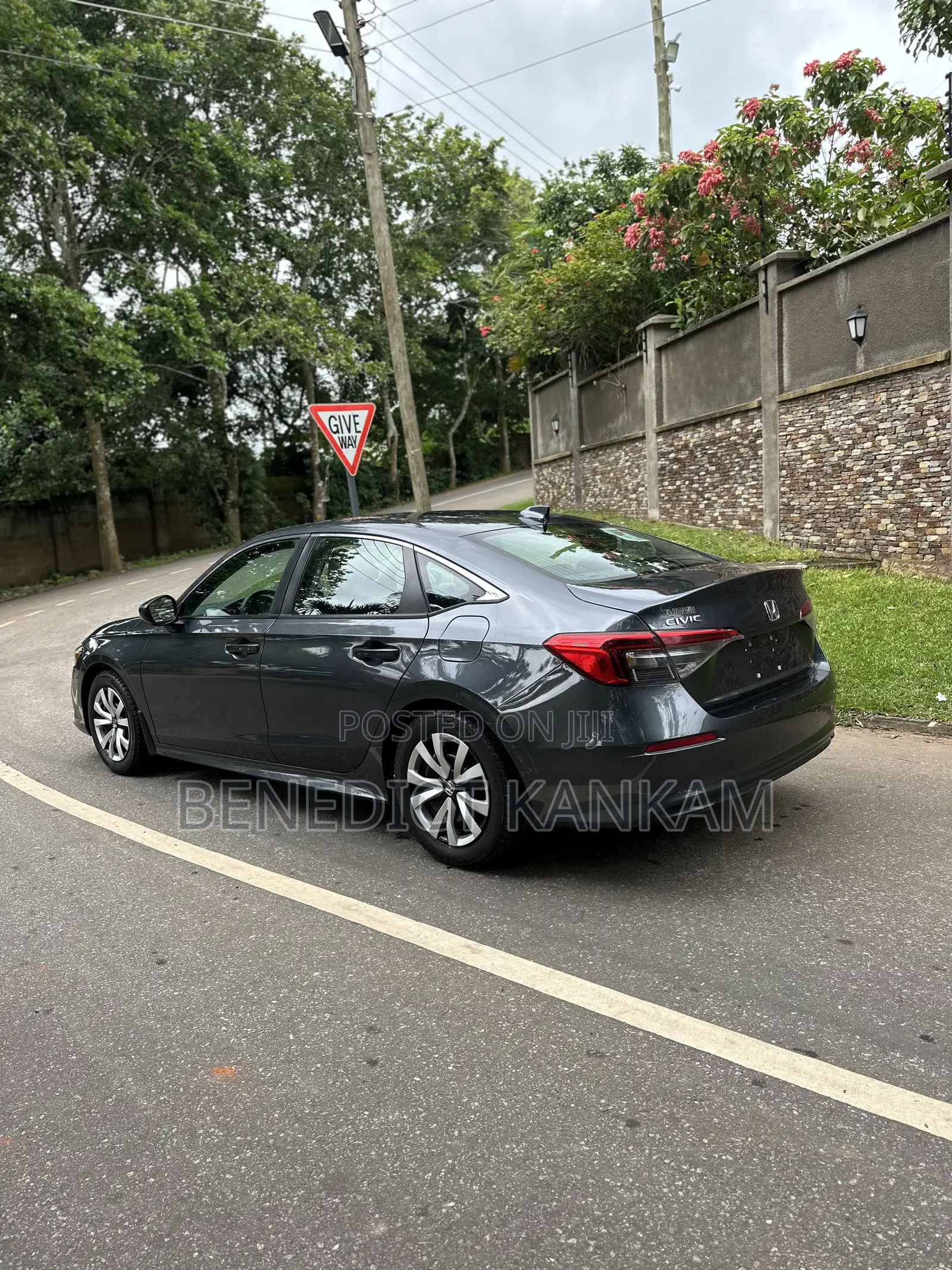 Honda Civic LX 2022 Gray