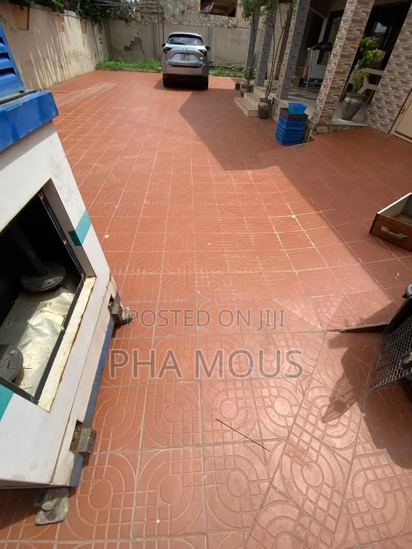 4bdrm House in Mile 7 for rent
