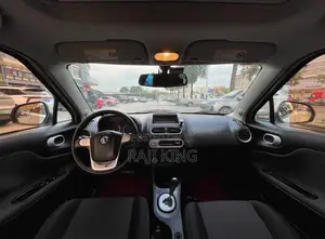 Car 2016 Ivory