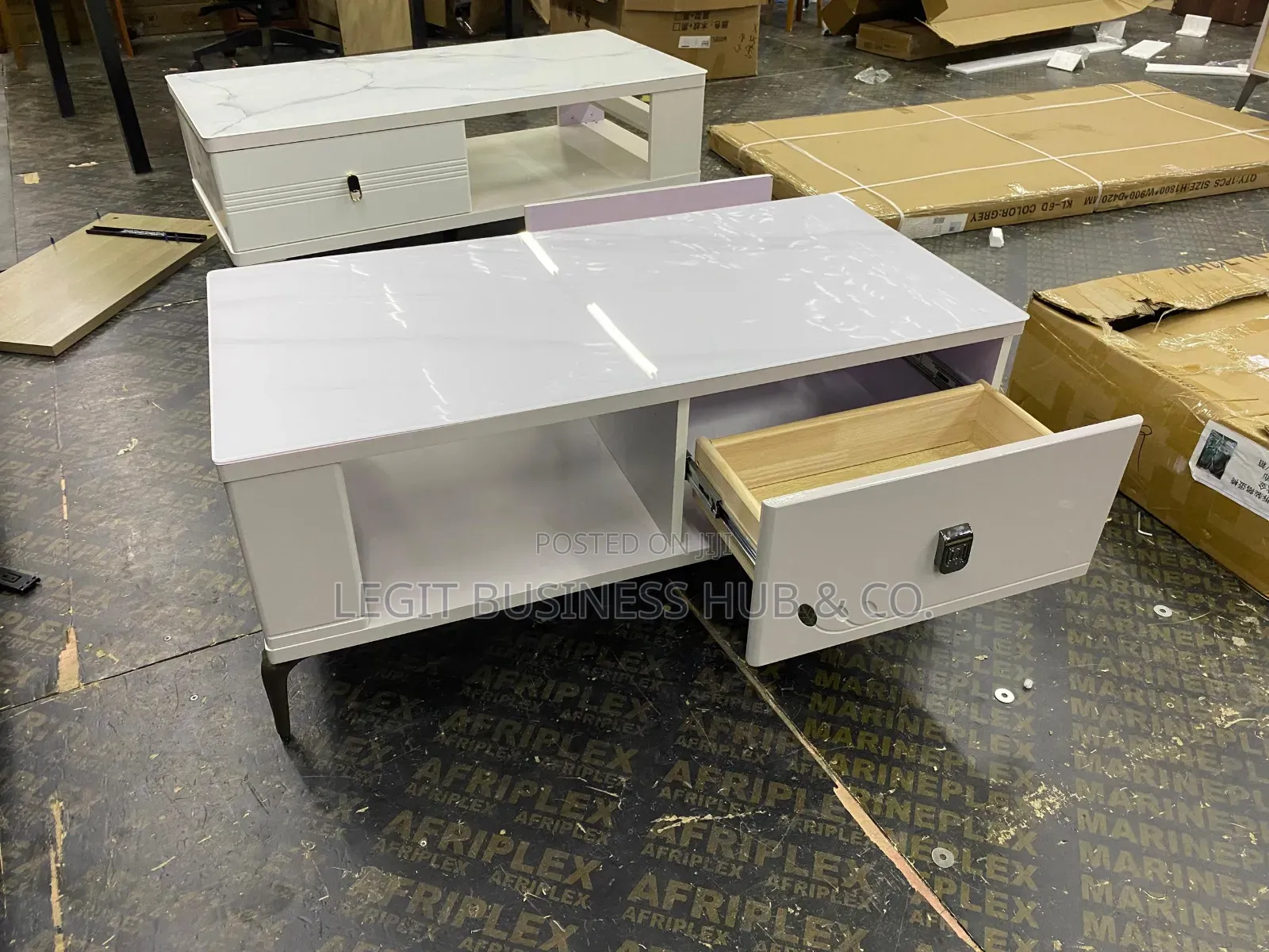 Stylish Modern Centre Table