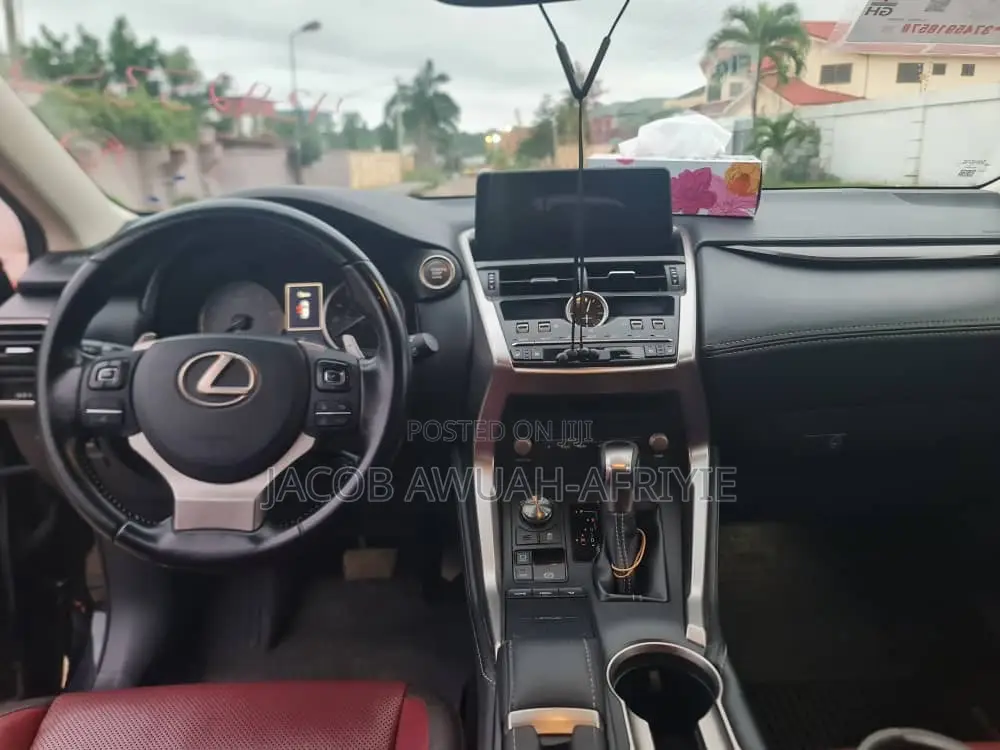 Lexus NX 300 AWD 2018 Black