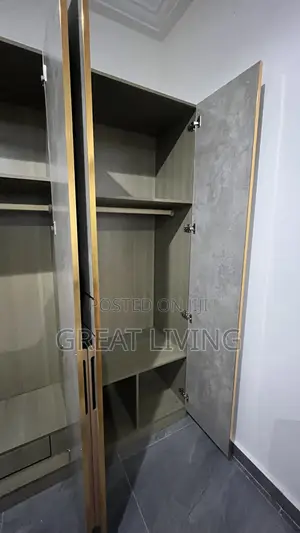 Modern 4-Door Luxury Wardrobe With Drawer –