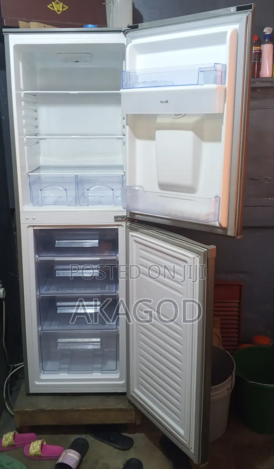 Pearl Double Door Fridge 246ltr Bottom Freezer.
