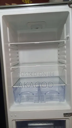 Pearl Double Door Fridge 246ltr Bottom Freezer.