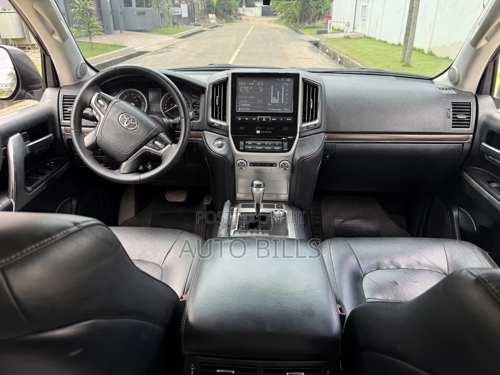Toyota Land Cruiser 4.5 V8 VXR 2016 Gray