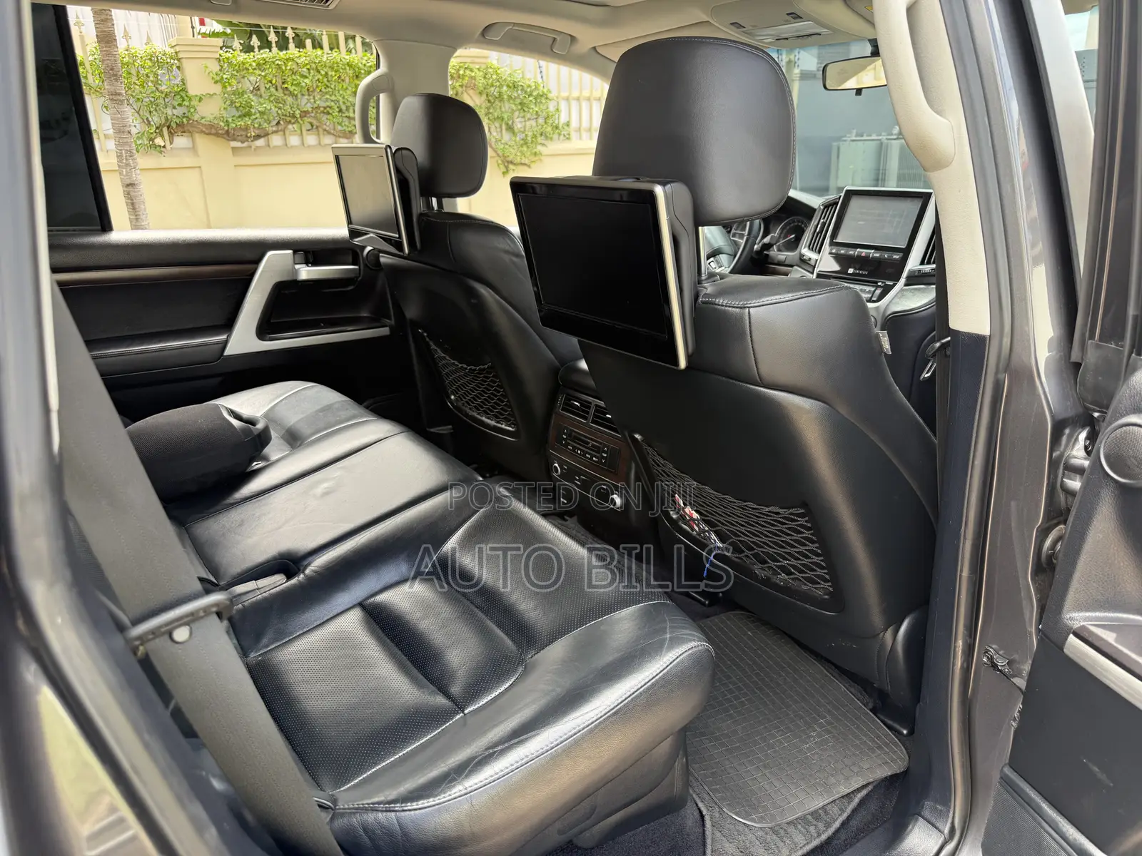 Toyota Land Cruiser 4.5 V8 VXR 2016 Gray