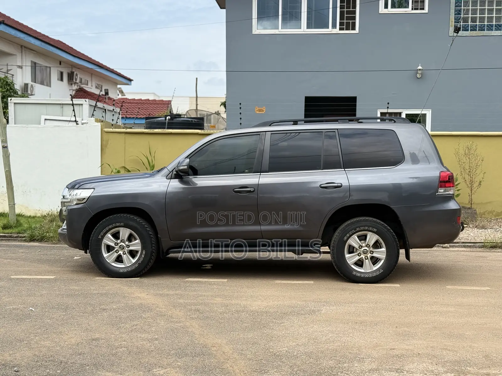 Toyota Land Cruiser 4.5 V8 VXR 2016 Gray