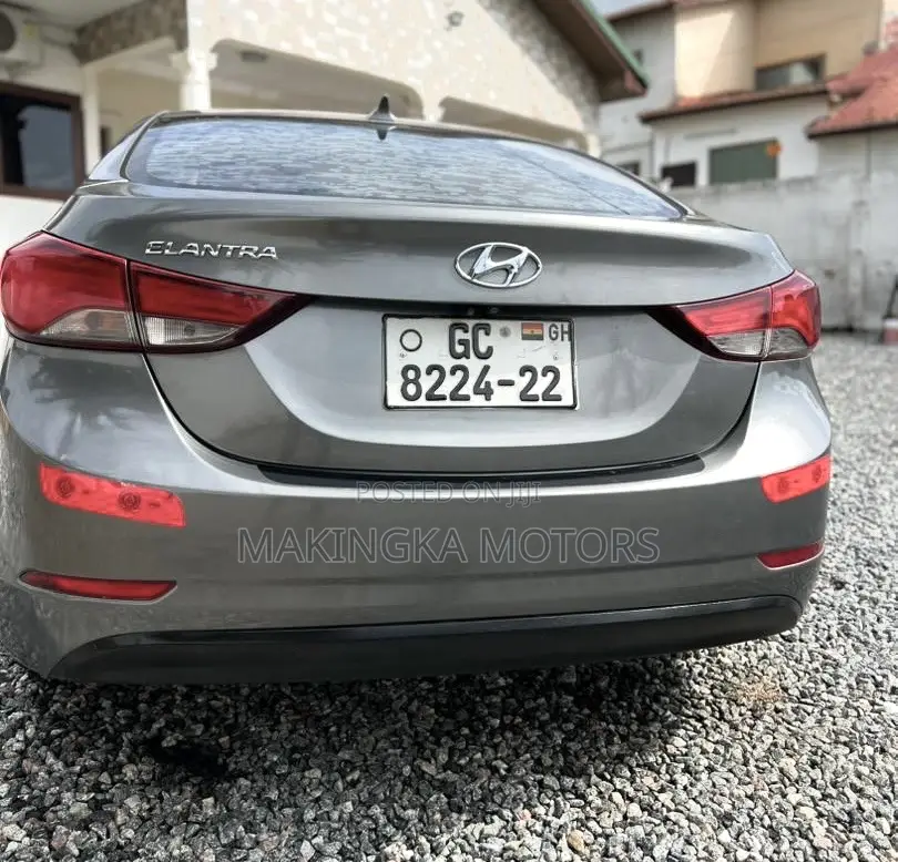 Hyundai Elantra Limited 4dr Sedan (1.8L 4cyl 6A) 2014 Gray