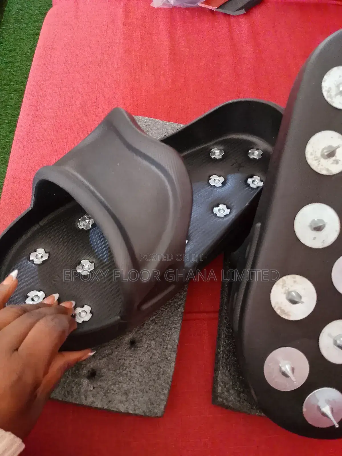 Palm Spike Shoe