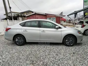 Nissan Sentra SV 2016 Silver