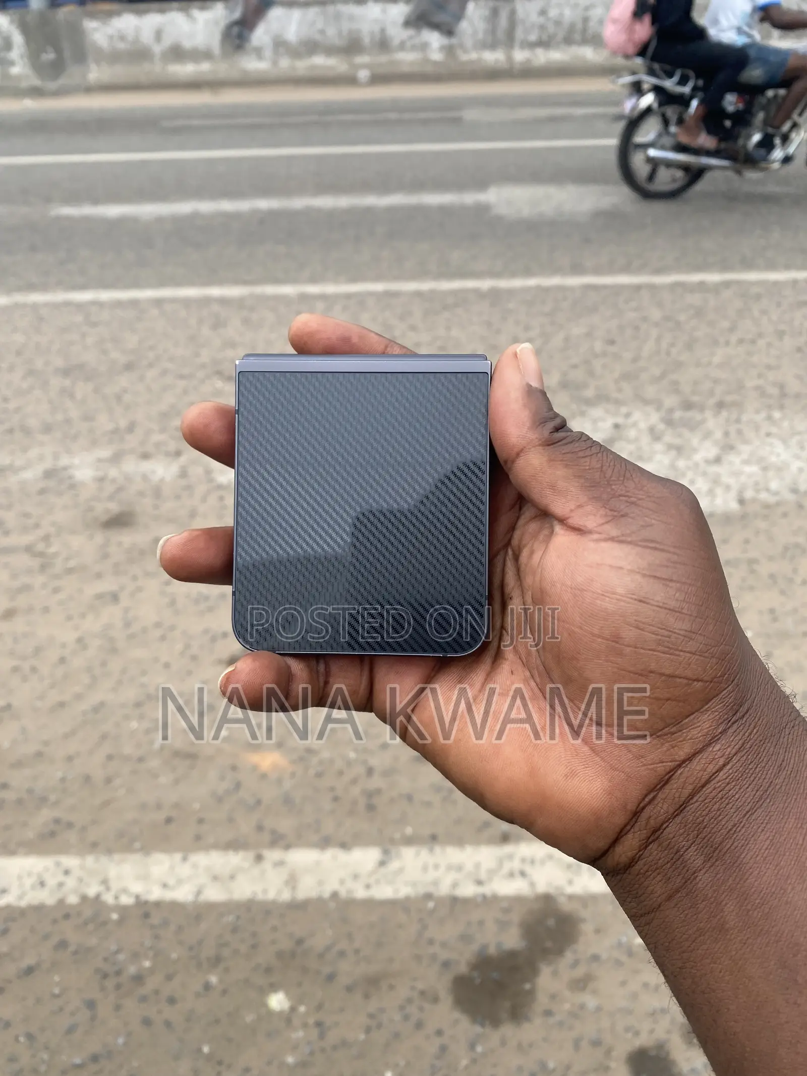 Samsung Galaxy Z Flip6 256 GB Black